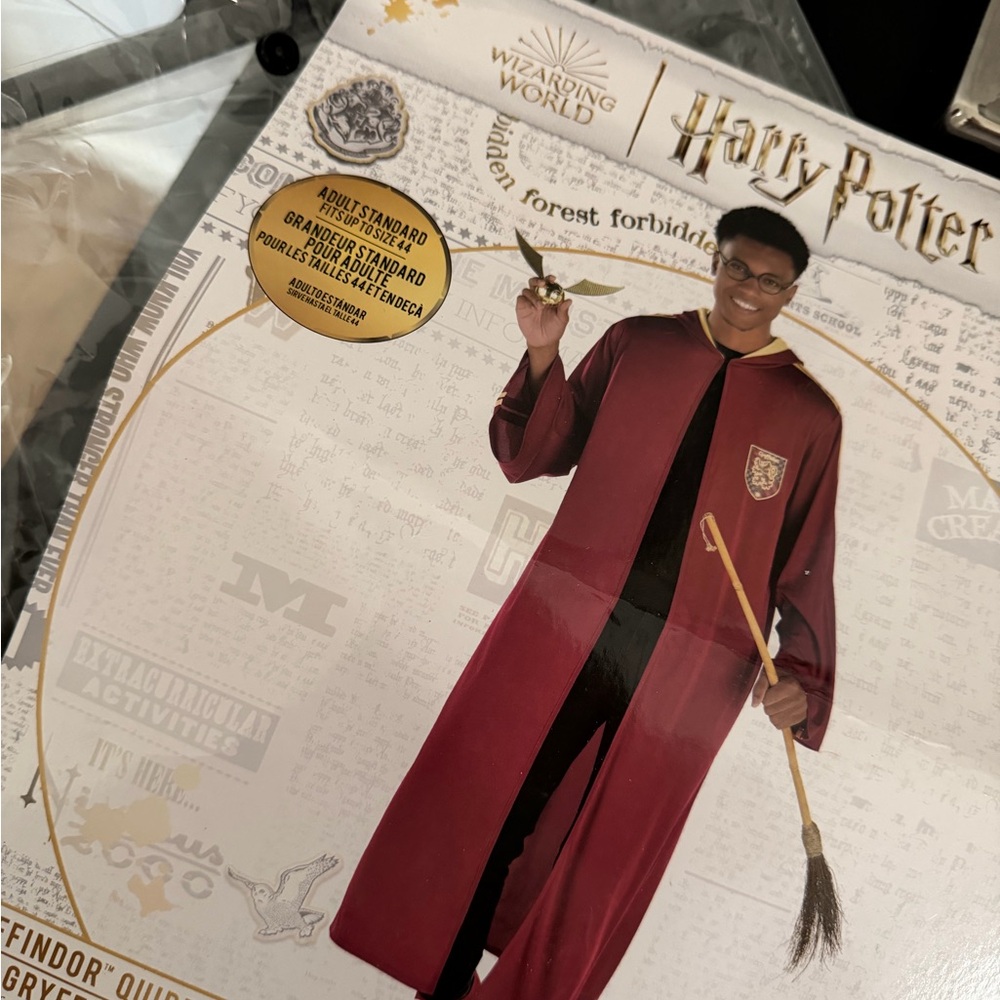 Harry Potter Gryffindor Wizard Robe Costume - Burgundy and Black